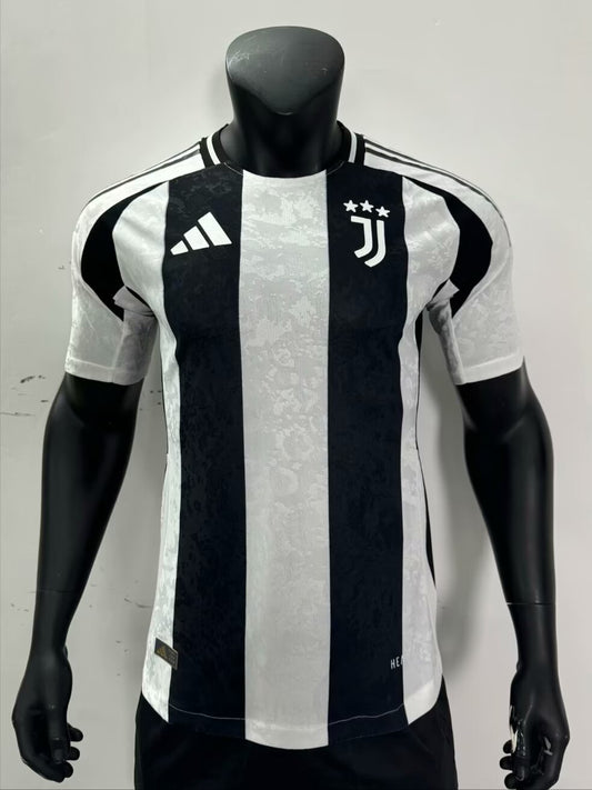 Juventus Home version player