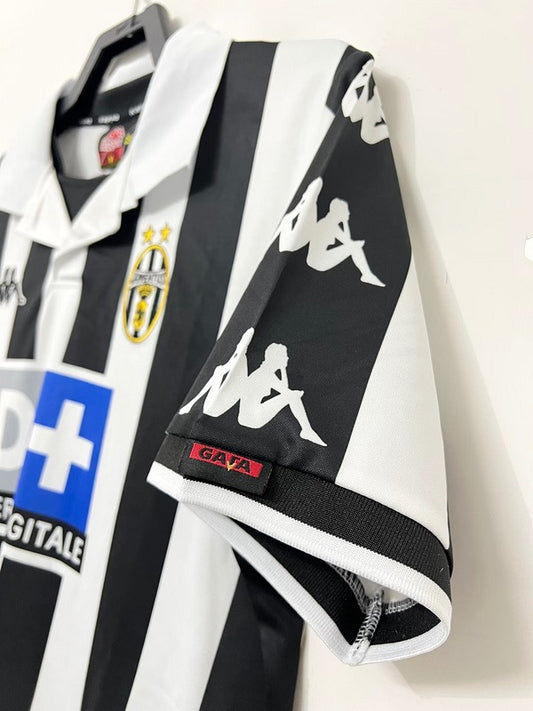 Juventus Local Retro 99/00 “Zidane”