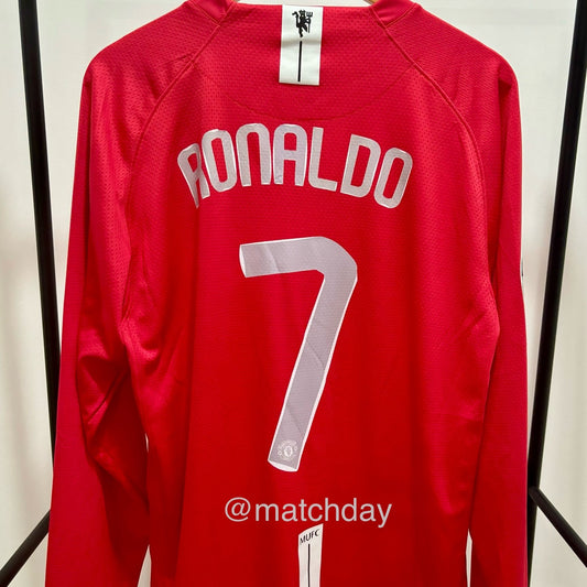 Manchester United Retro Manga Larga 07/08 / Dorsal CR7
