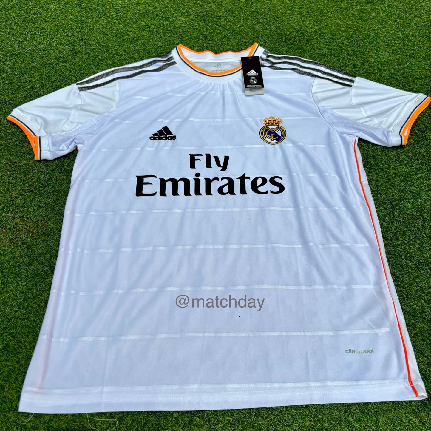 Real Madrid  Retro 13/14 / Dorsal Ronaldo