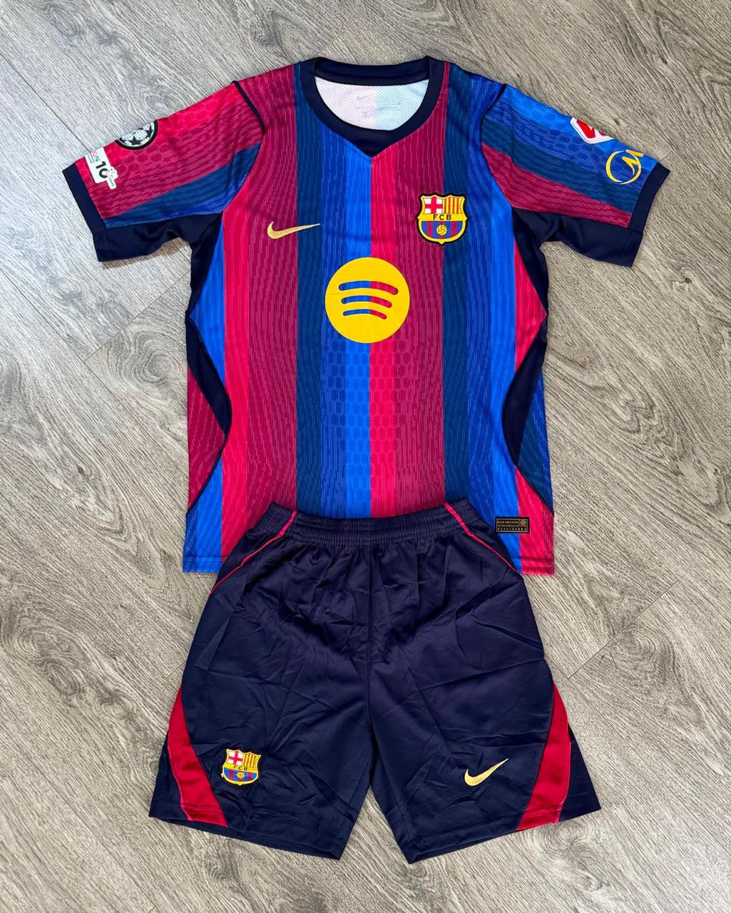 uniforme adulto Barcelona local 26/27