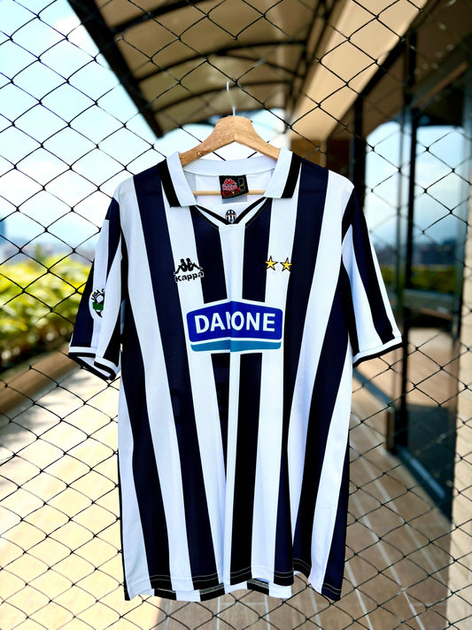Juventus Local Retro 94/95 / Dorsal Del Piero
