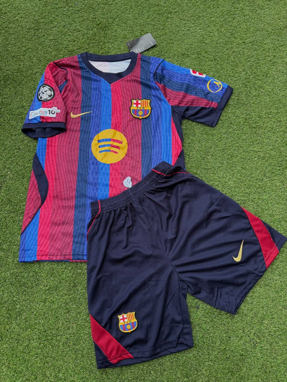 uniforme adulto Barcelona local 26/27