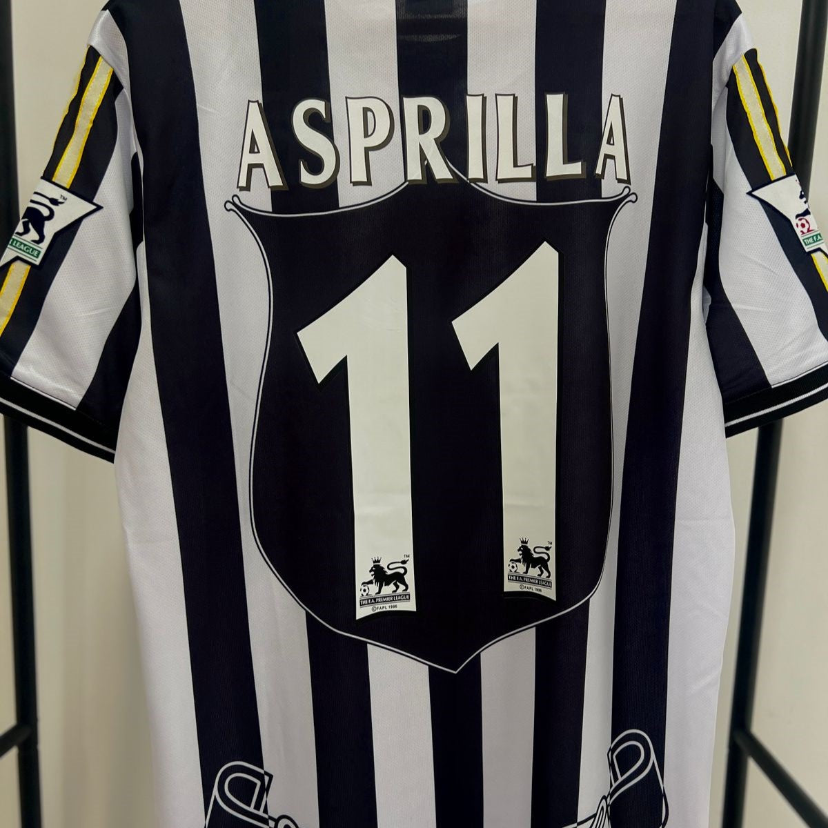 Newcastle United Local 99/00