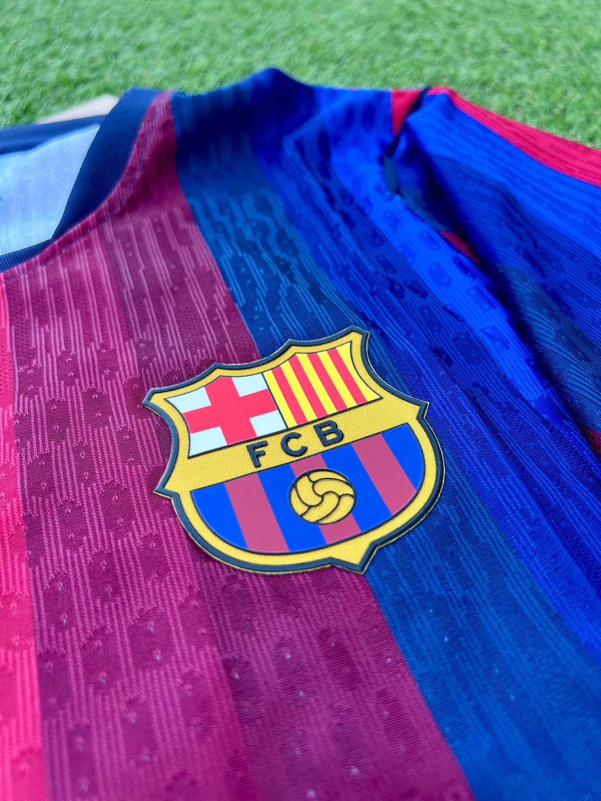 Barcelona local 26/27