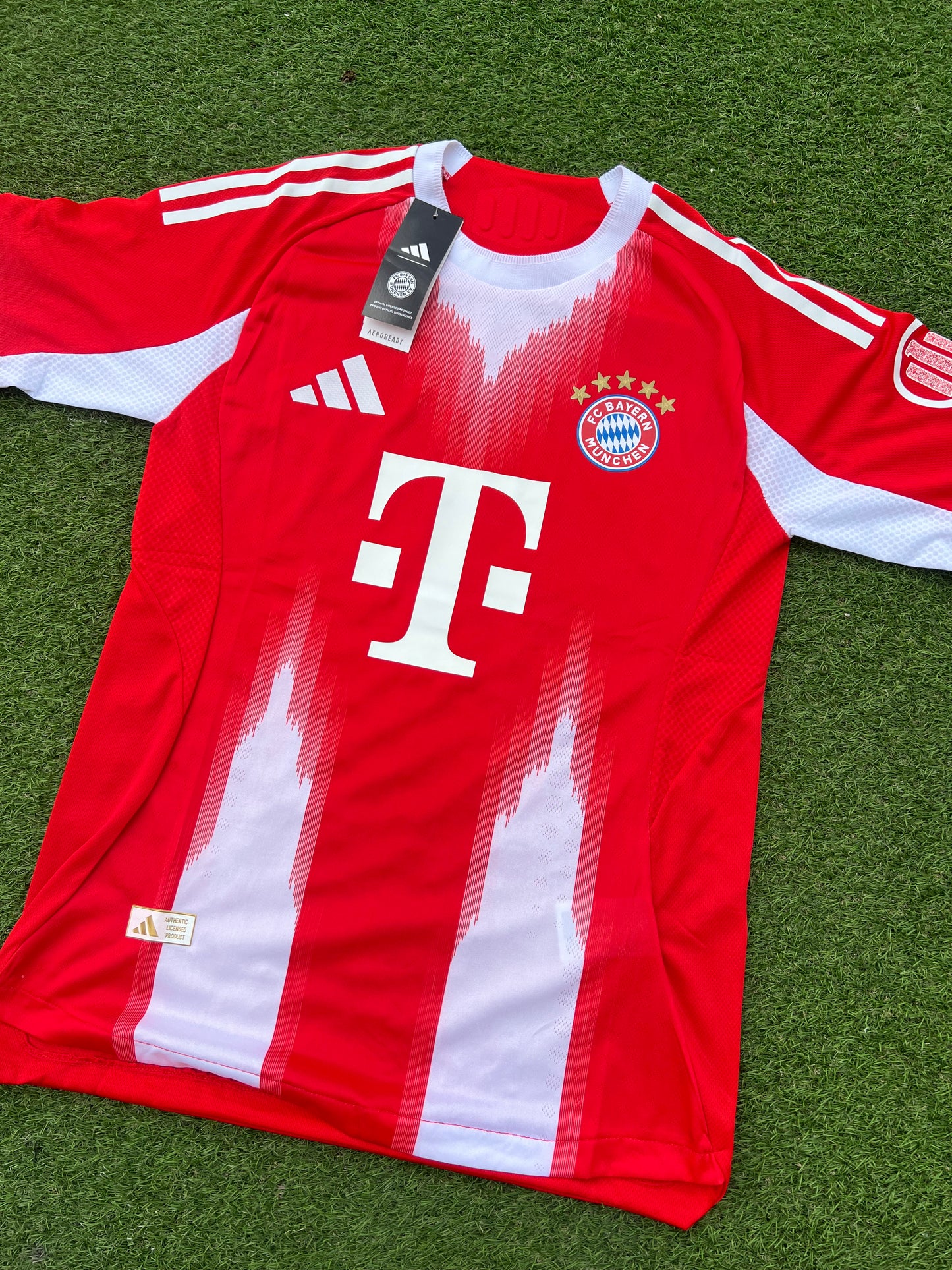 Jersey Bayern local + Dorsal