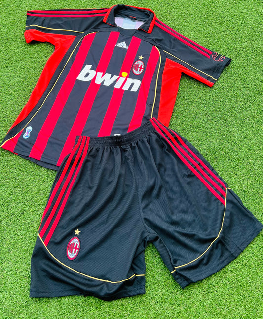 Uniforme Milán