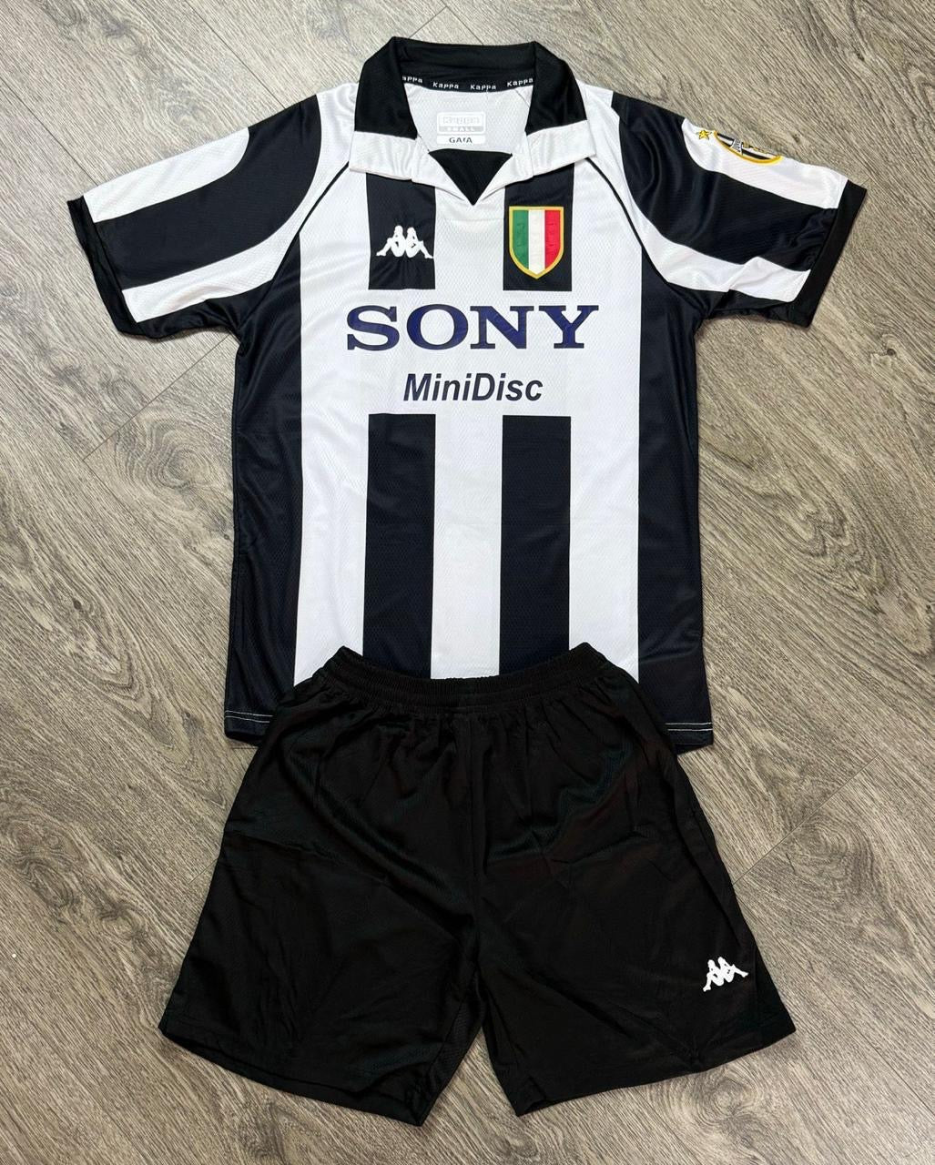 Uniforme Juventus Retro