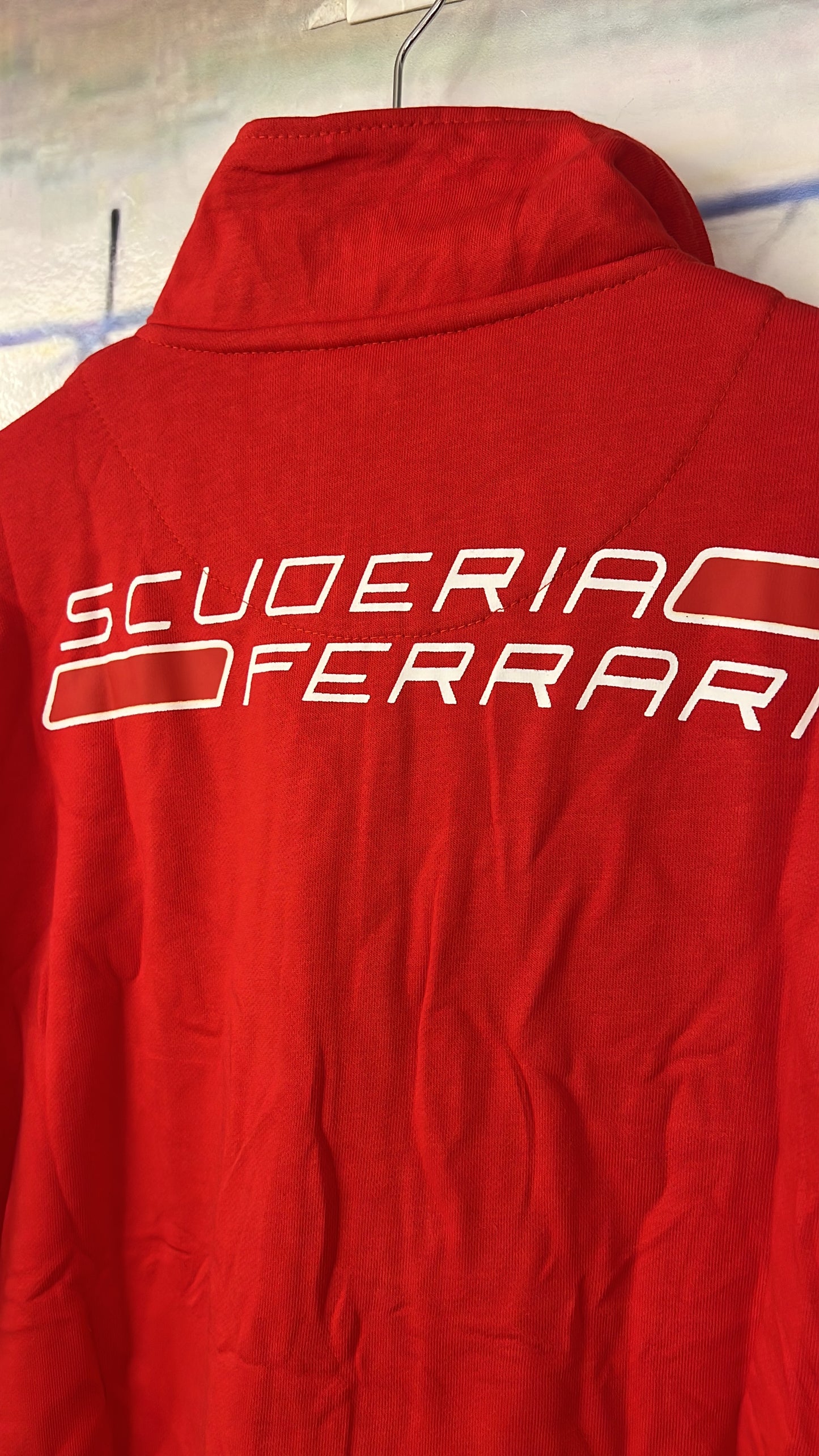 chaqueta ferrari
