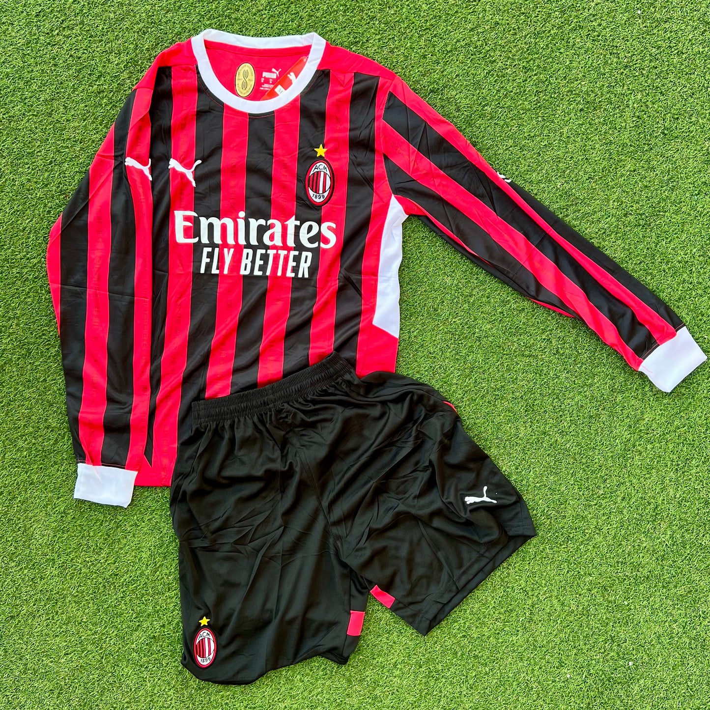 Uniforme Milán