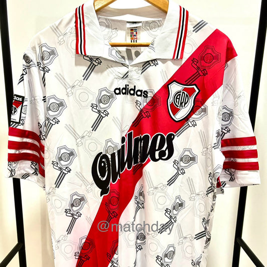 River Plate Local Retro 96/97 / #10