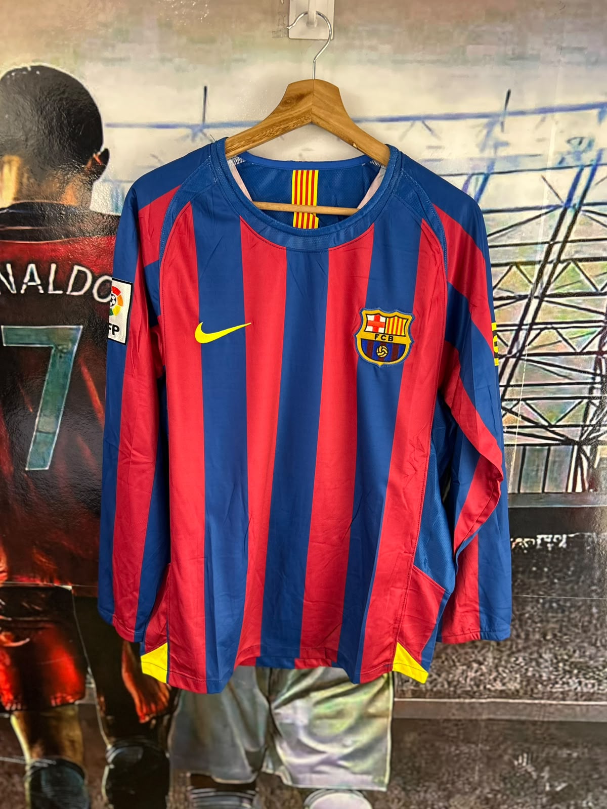 Barcelona retro manga larga