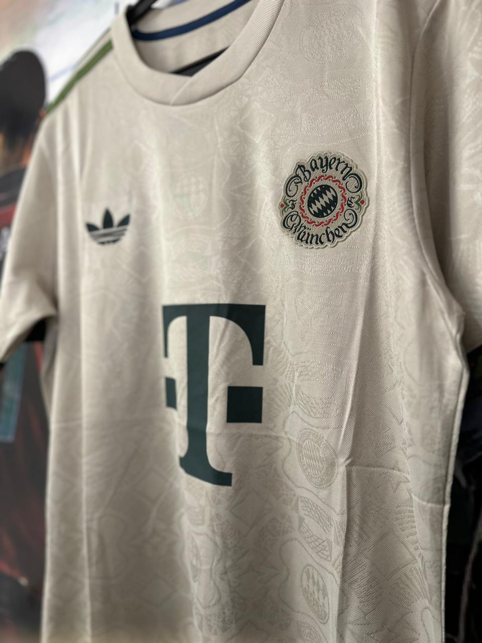 Bayern Oktoberfest Player