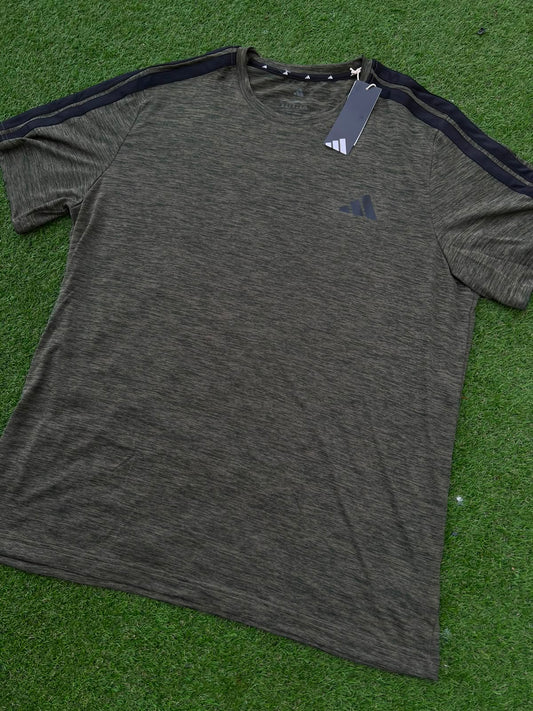 Camiseta Adidas Deportiva